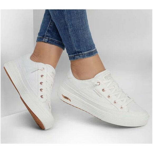 SKECHERS Women's Arch Fit Arcade Meet Ya There Shoes Size 7W In White - Picture 2 of 9